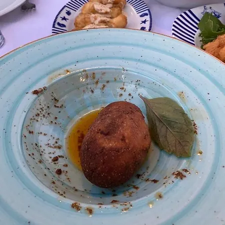 ييلماس فندق